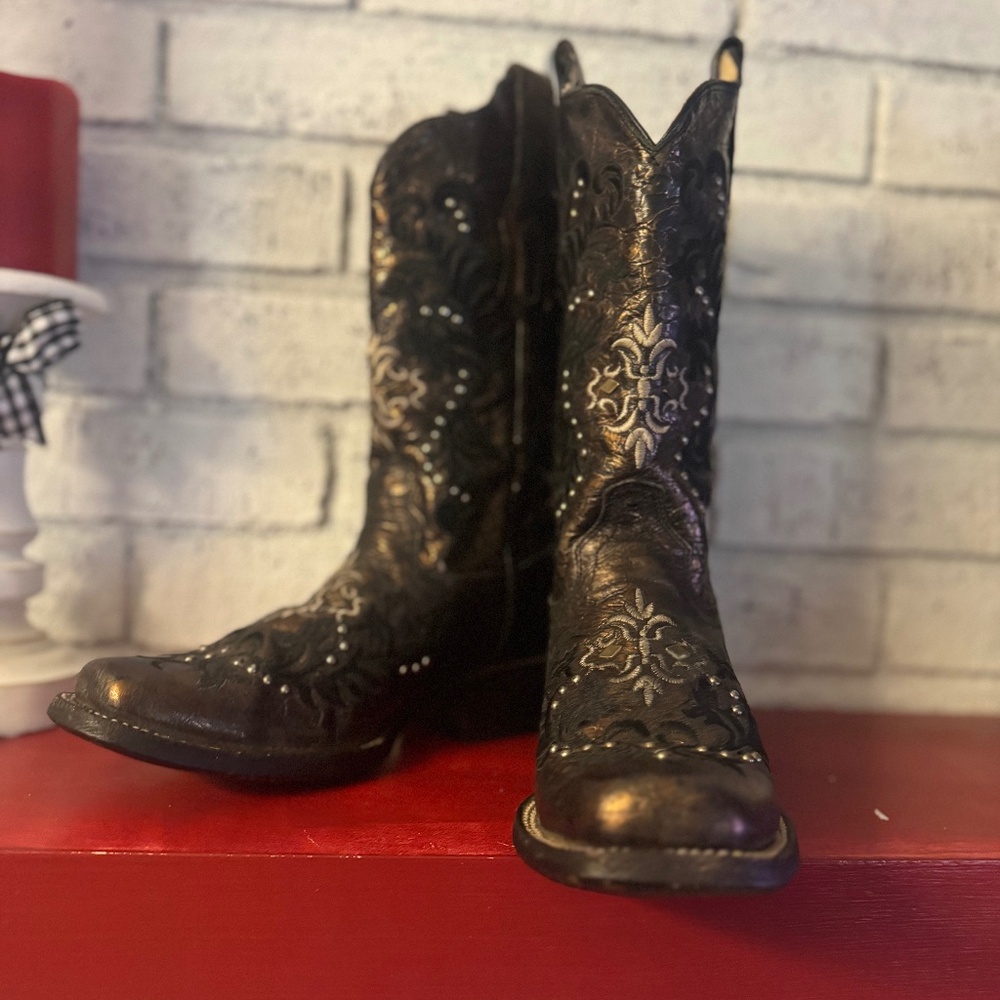 Corral Western Boots Squared Toe Cowgirl size 6